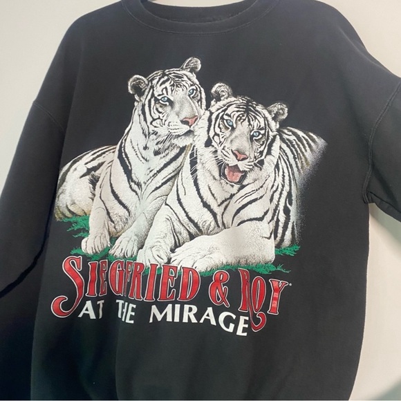 Vintage Vtg 90's Siegfried And Roy At The Mirage White Tiger pullover sweater M - Picture 2 of 5